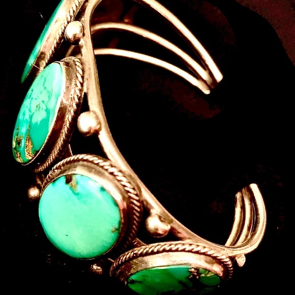 Vintage authentic sterling silver turquoise cuff - Picture 3 of 8